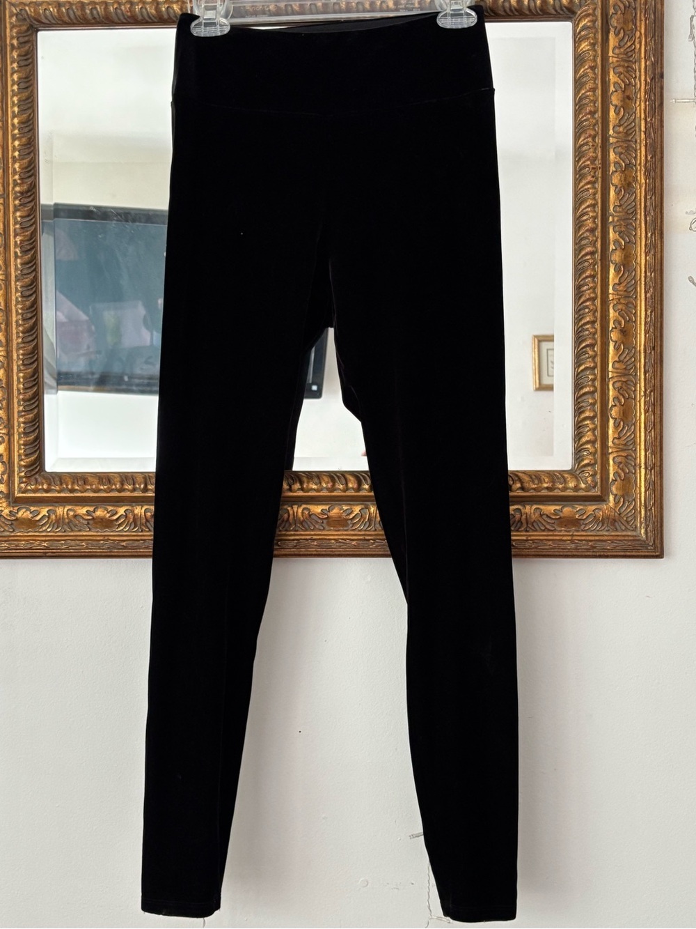 Express Black Velvet Stretch Leggings